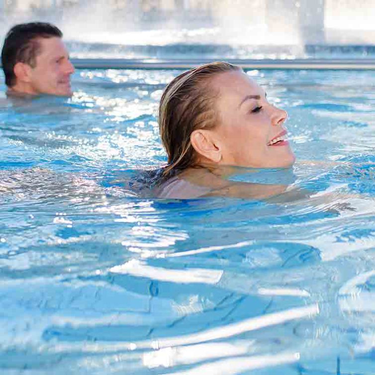 Die ambulante Vorsorgemaßnahme setzt einen genehmigten Kurantrag bei Ihrer Krankenkasse voraus.